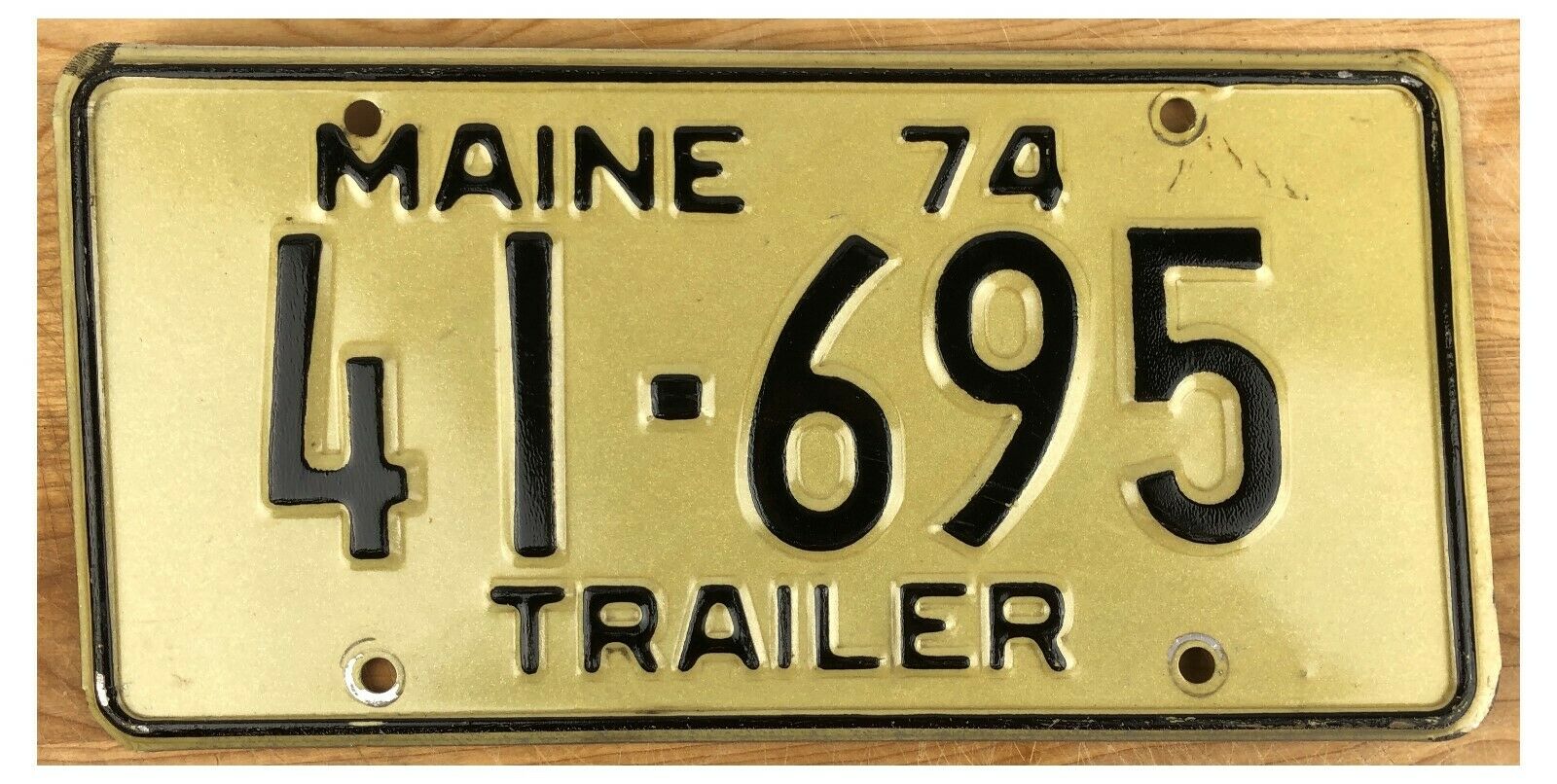 Maine 1974 Trailer License Plate 41-695 With Registration!