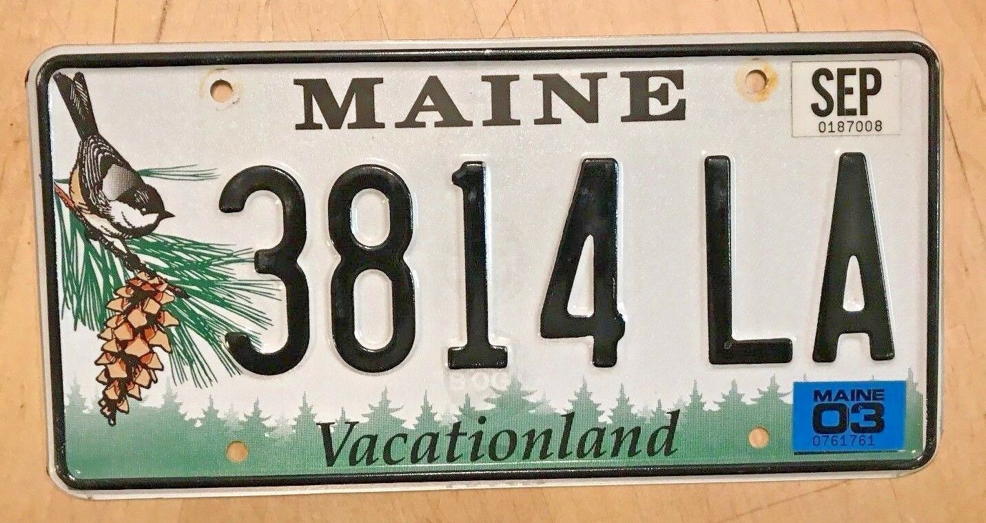 Maine 2003 Chickadee Graphic Vacation Land License Plate " 3814 La "  Louisiana