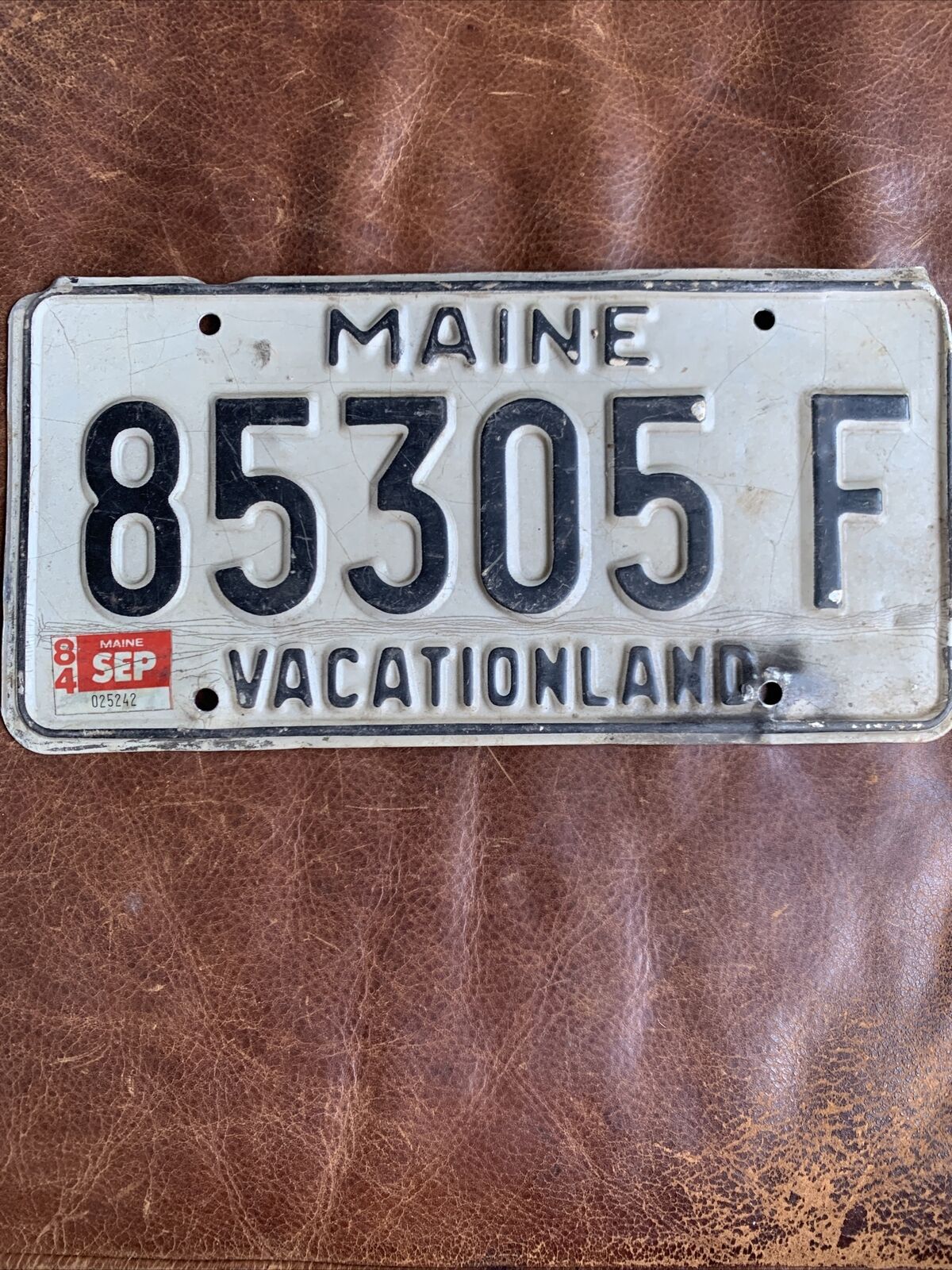 Vintage 1984 Maine Farm License Plate #85305 F. ￼vacationland￼