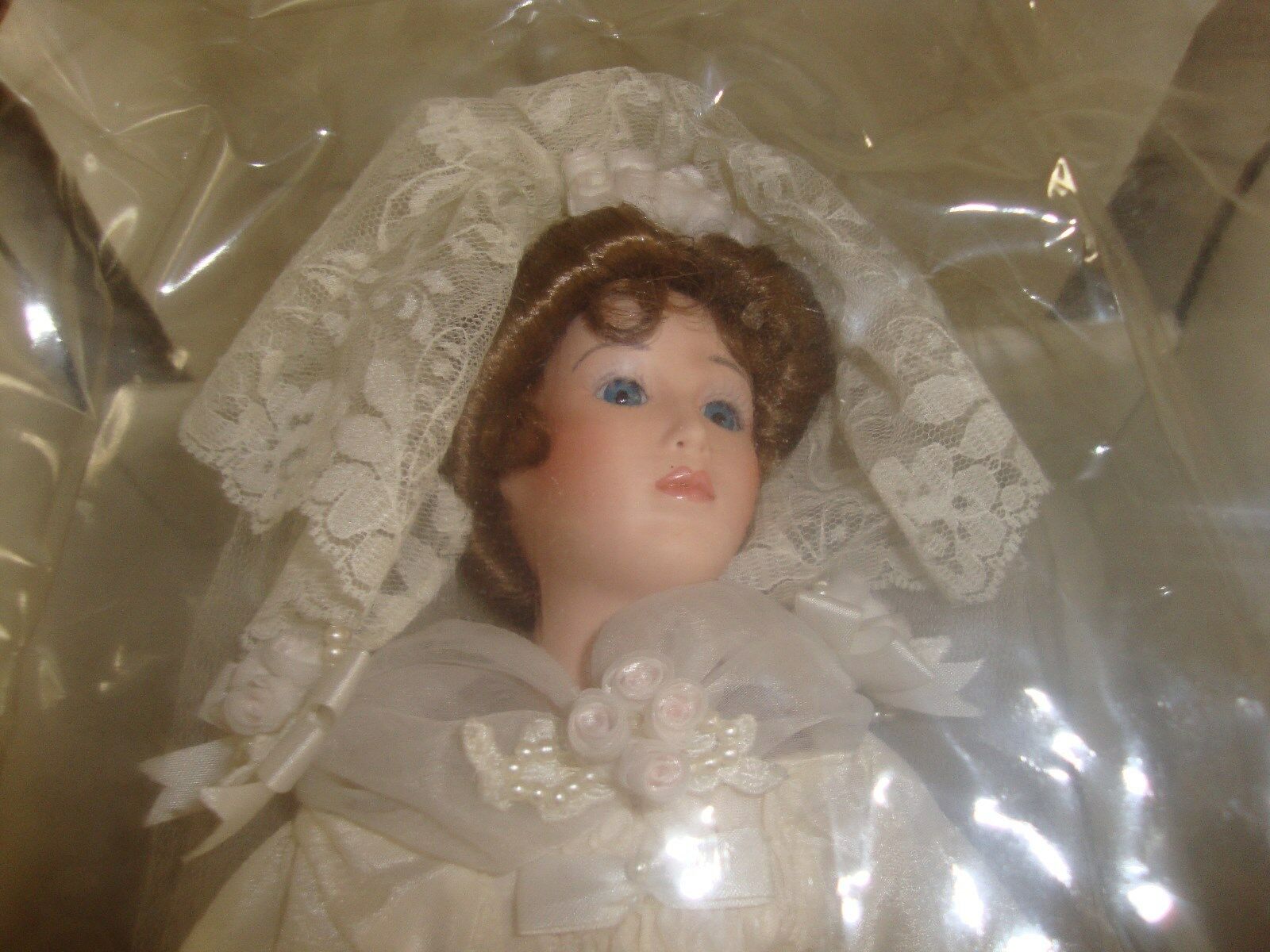 Effanbee Doll---alexandra's Wedding---limited Edition---16" Tall---471/5000--coa
